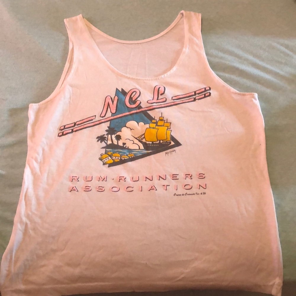 White Loose fitting tank graphic tank top